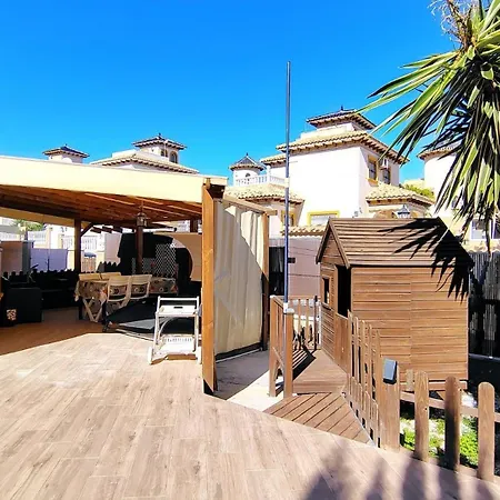 Affittacamere Planta Baja Con Piscina Privada 3*