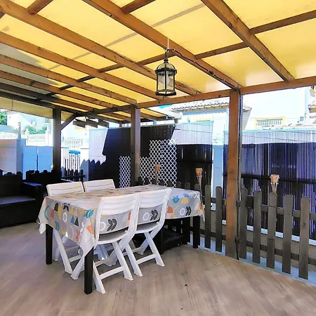 Affittacamere Planta Baja Con Piscina Privada 3*